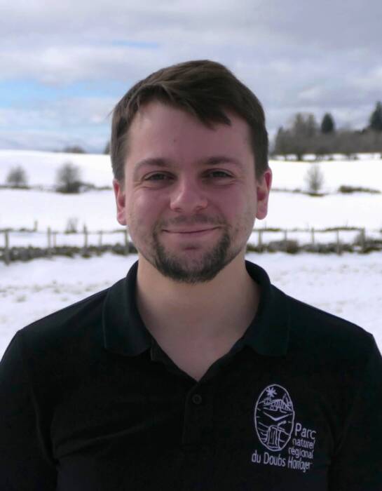 1 theo 1 theo scaled e1770133913936 - Parc Naturel Régional du Doubs Horloger