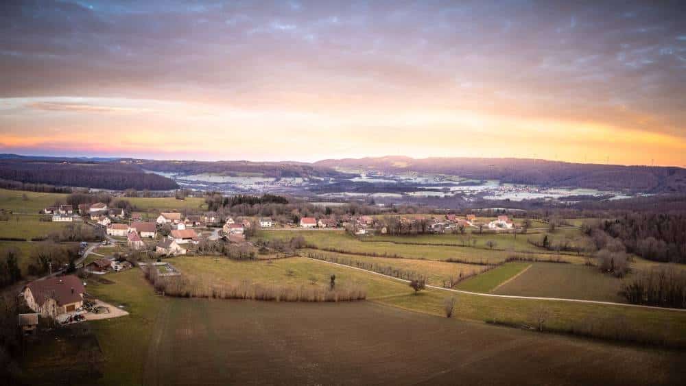 Panorama sur la campagne de Péseux