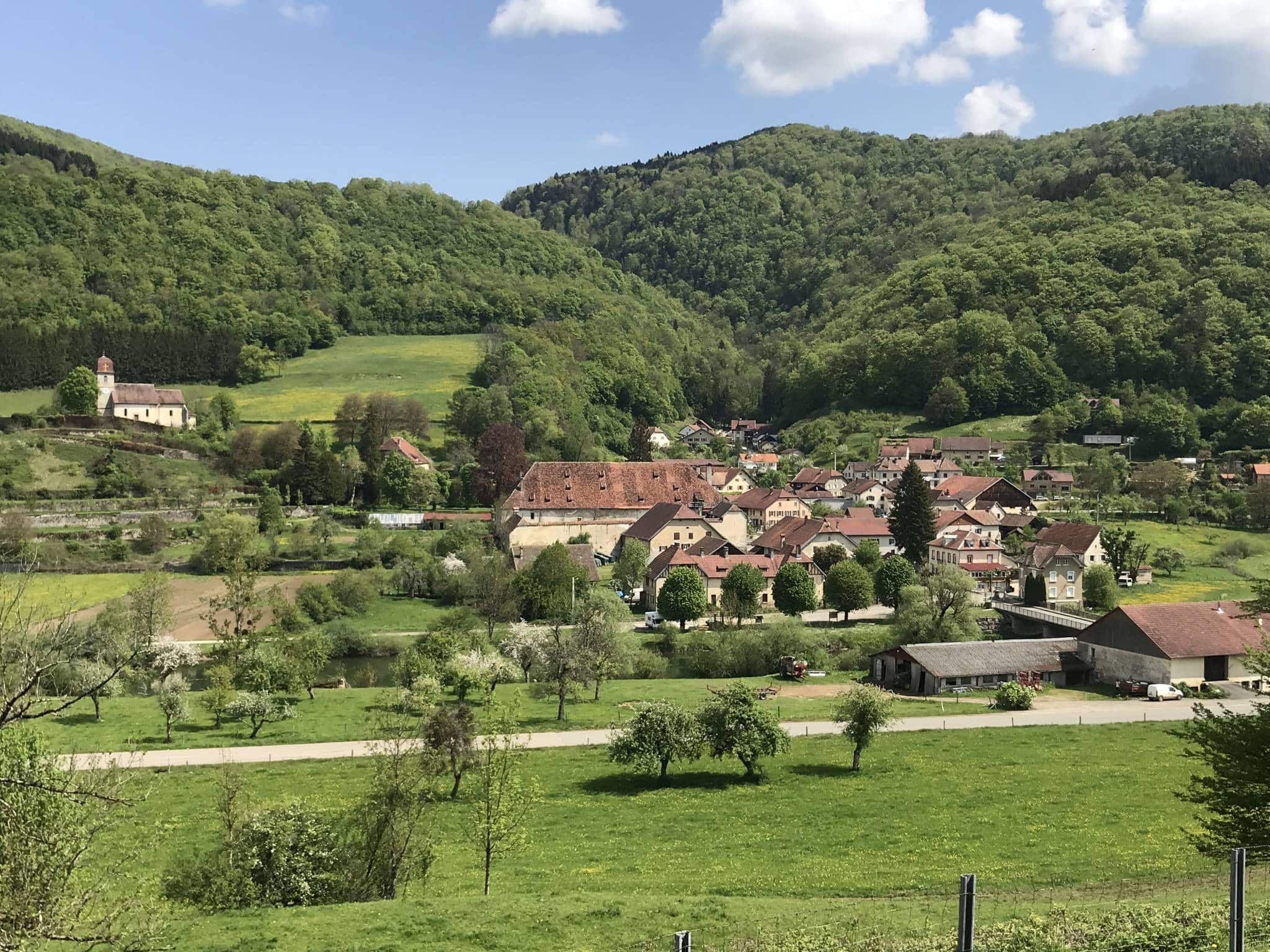 Vue sur la commune de Vaufrey